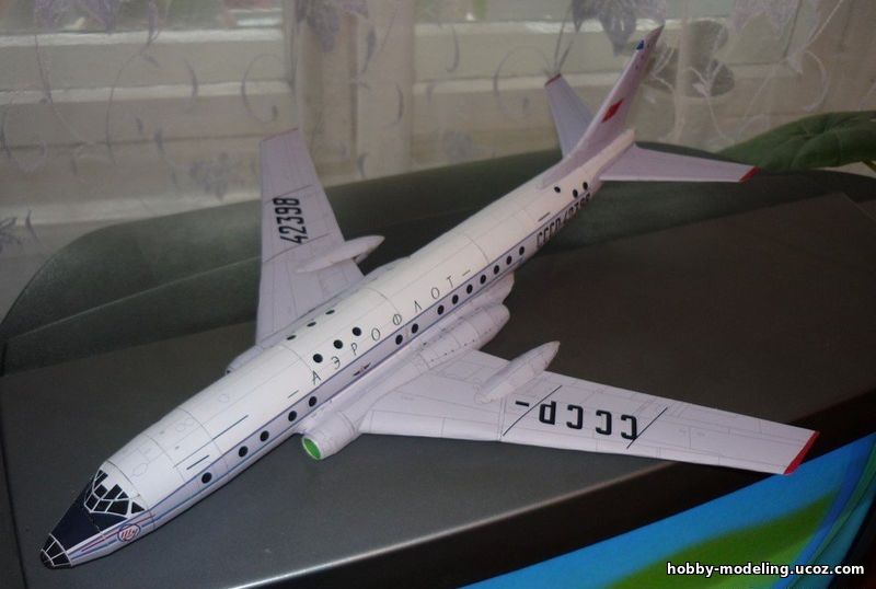 Tupolev Tu-104A модель скачать