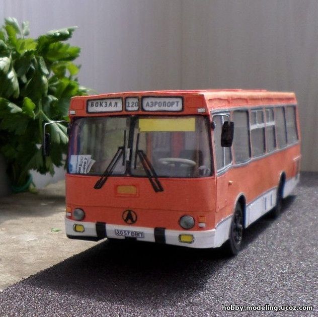 ЛАЗ 42021 модель, автобус из бумаги